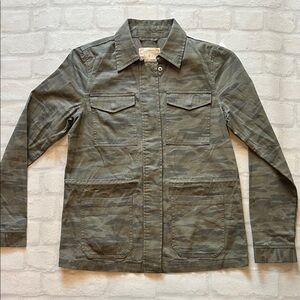 Altar’d State Women's Camouflage Jacket- Small